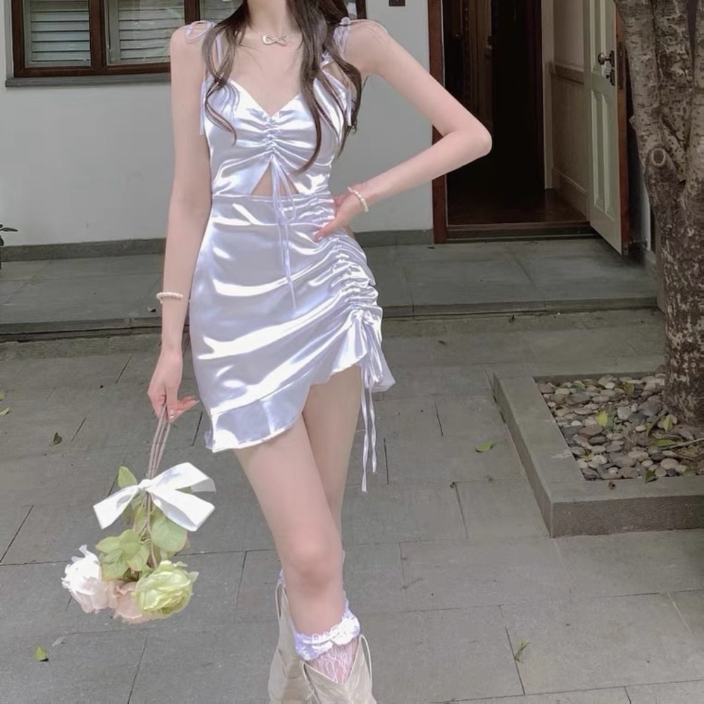 Sling and bow-knot umbilical silk dress (light purple)